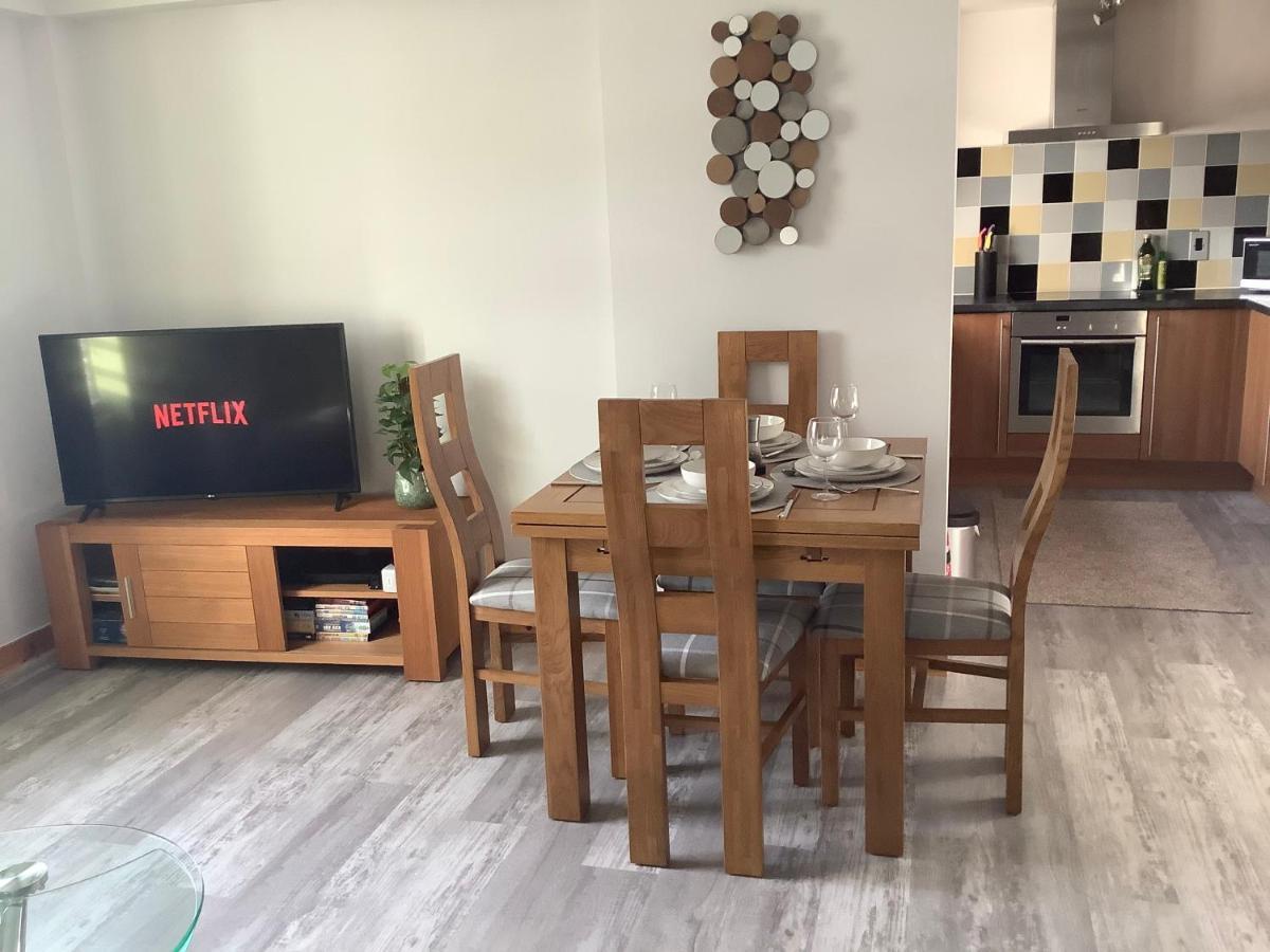 37 Farraline Court, City Centre Apartment Inverness Bagian luar foto
