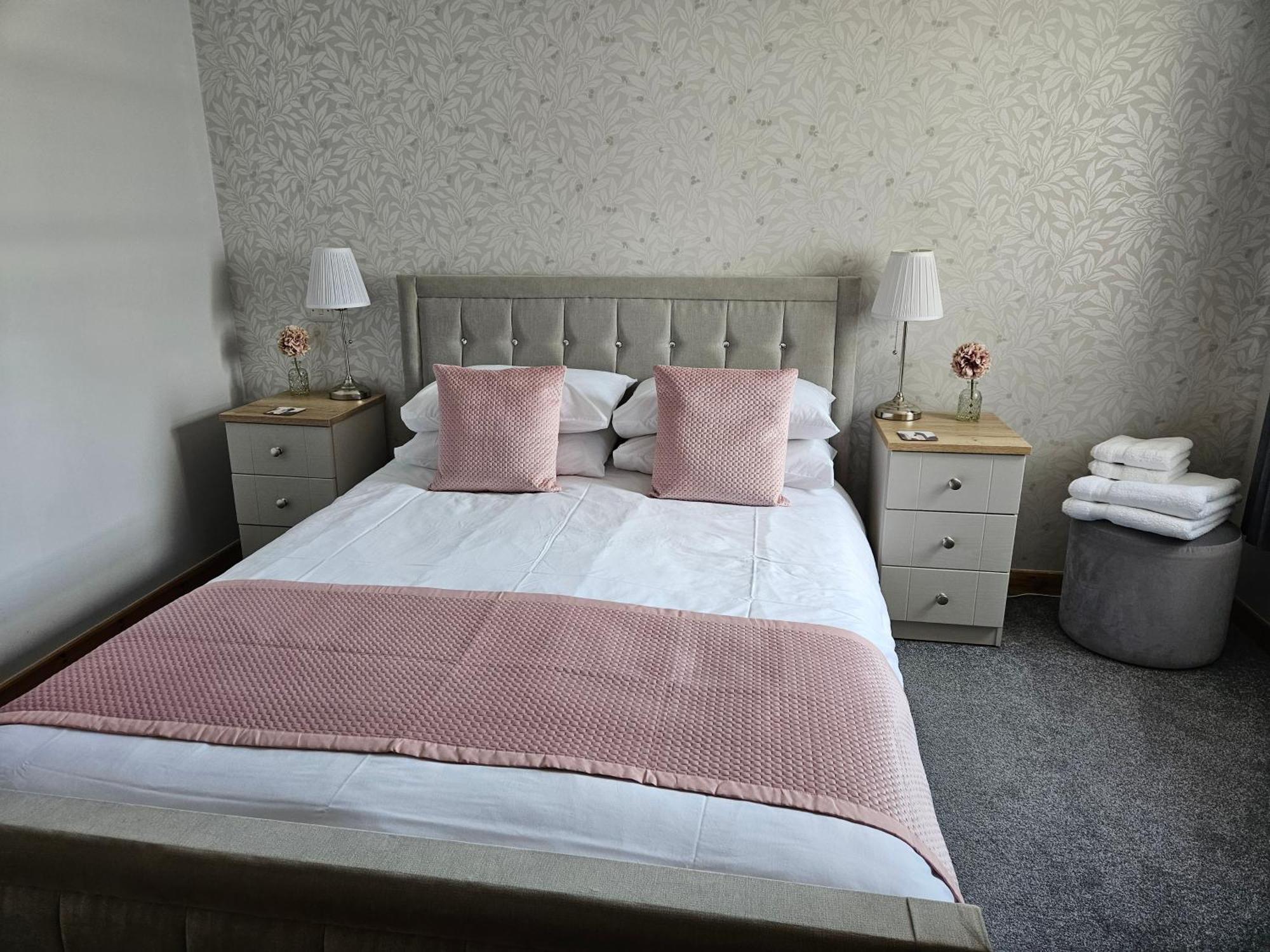37 Farraline Court, City Centre Apartment Inverness Bagian luar foto