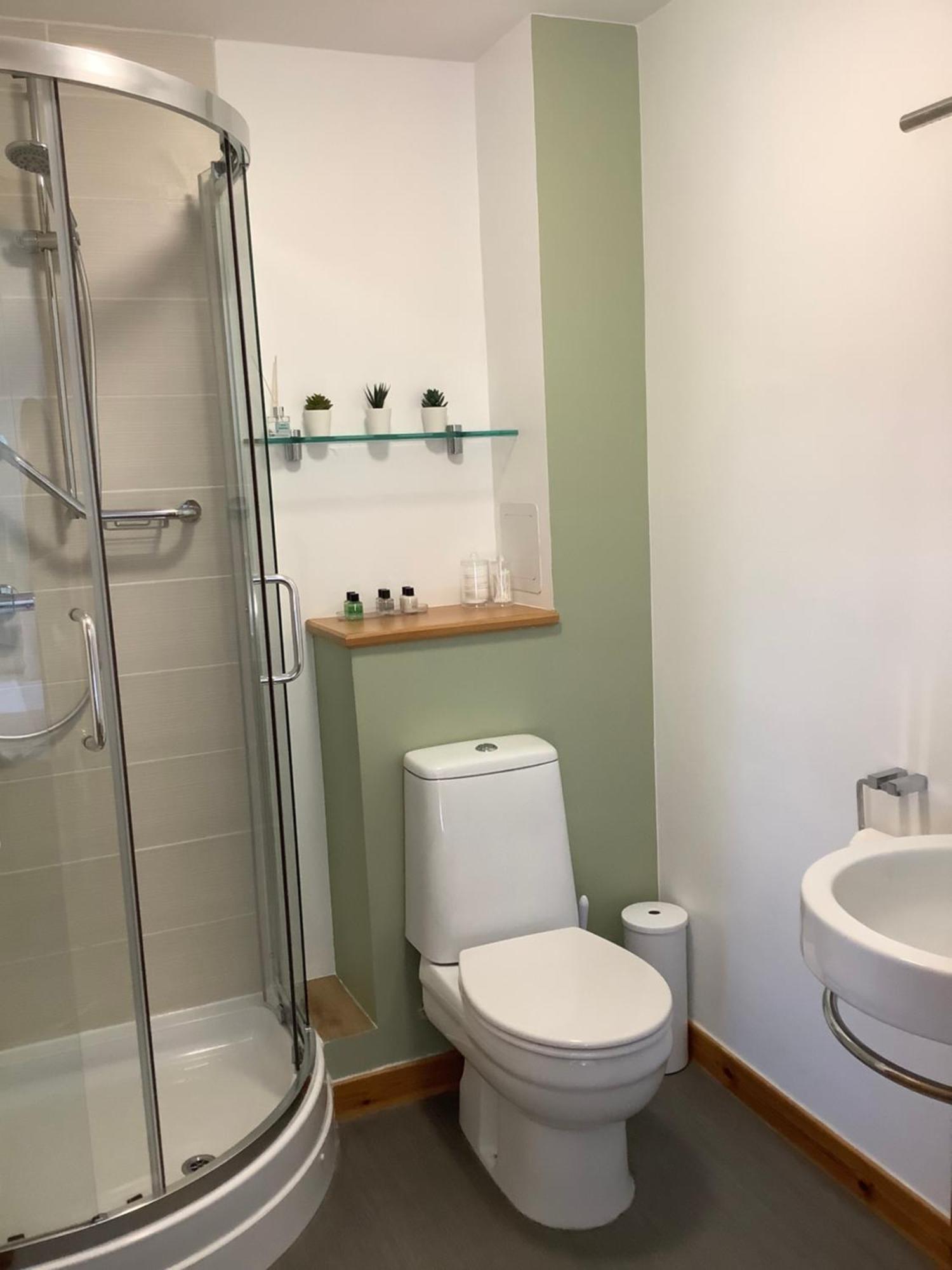 37 Farraline Court, City Centre Apartment Inverness Bagian luar foto